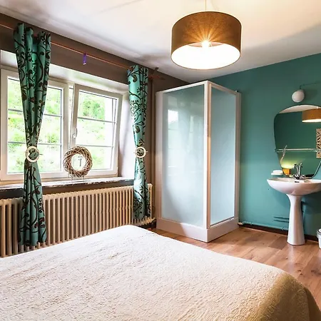 Σπίτι διακοπών Quaint In Alle With Garden *