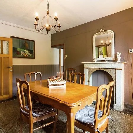 Quaint In Alle With Garden